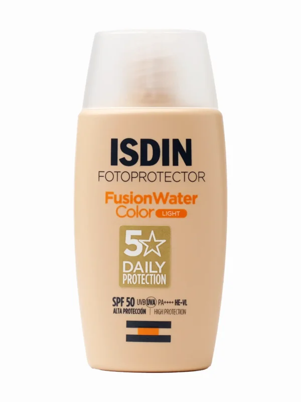 isdin-fusion-water-color-light-spf50-1400px.webp