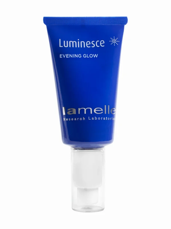 lamelle-luminesce-evening-glow-copyright-dermastore-1400px.webp